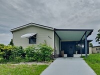 Building Photo - 804 Weeping Willow Ave