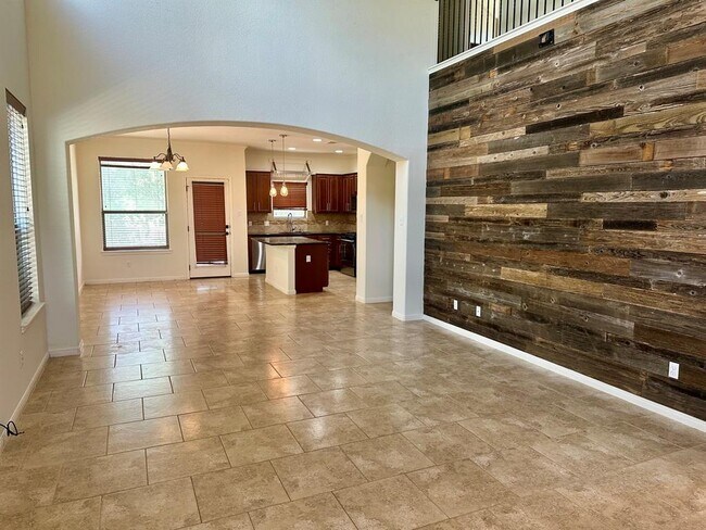 Building Photo - 7233 Menchaca Rd