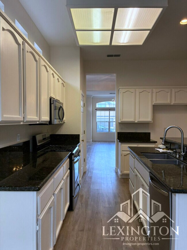 Building Photo - Beautifully Updated, 3BD+office/2BA, Single-Story Home in Rocklin – Off Stanford Ranch Rd., Near ...