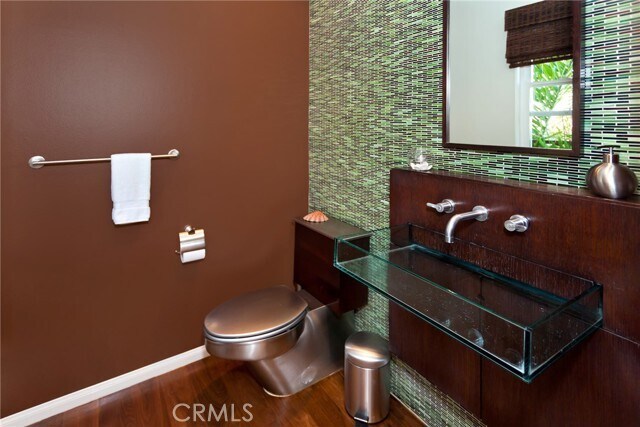 Building Photo - 3601 Manhattan Ave