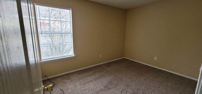 Building Photo - 1111 Tunbridge Dr