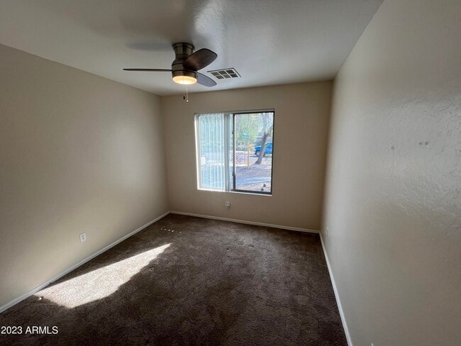 Building Photo - 17284 W Mohave St