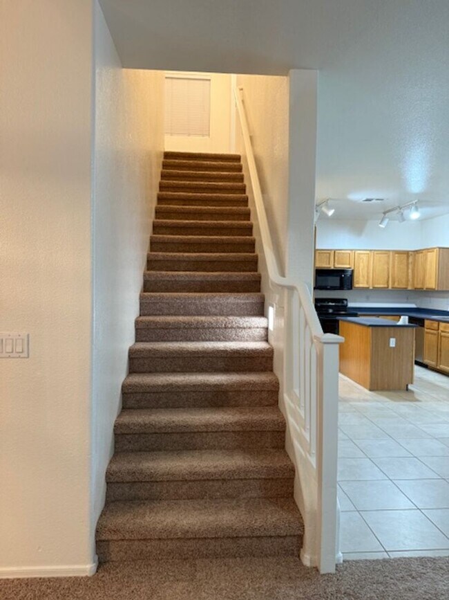 Building Photo - Flag Homes - 013