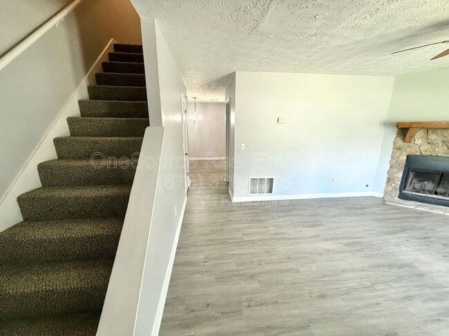 Building Photo - 3626 N Hopkins Ct