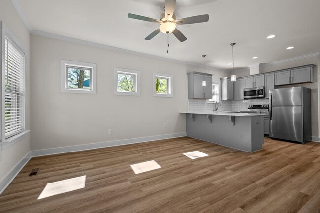 Building Photo - Modern amenities meet Cozy charm!  3 Bedroom, 2.5 Bath, New Construction - Pet Friendly!
