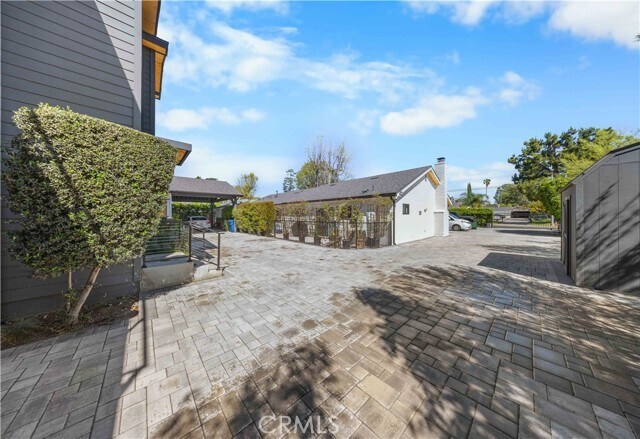 Building Photo - 7503 Hesperia Ave