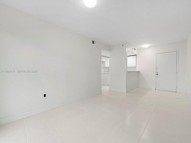 Building Photo - 1750 NW 27th Ave