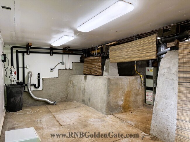 Building Photo - 132 Bella Vista Ave