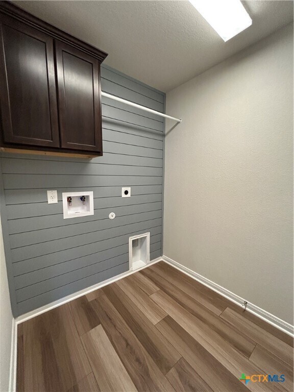 Building Photo - 5619 St Charles Dr