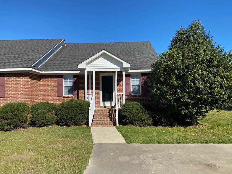 Building Photo - 4119 Juniper Ln NW