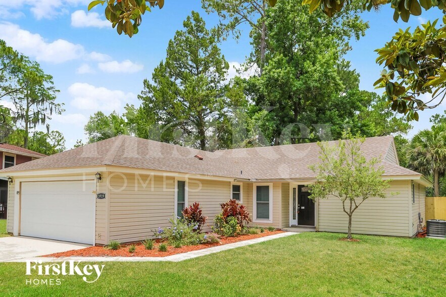 Building Photo - 3919 Summer Pines Dr