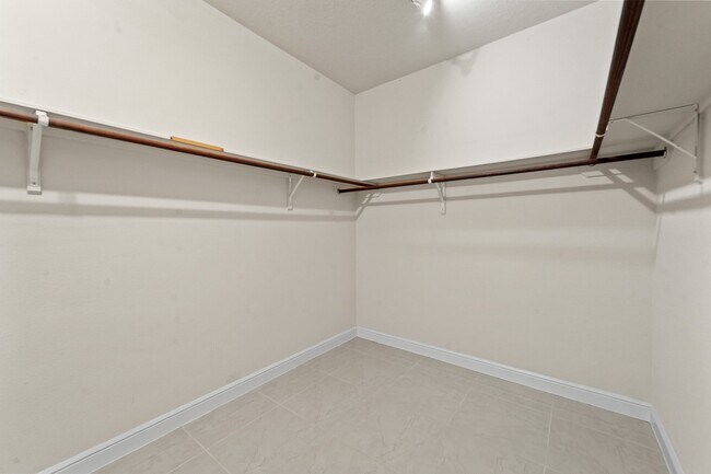 Building Photo - 4827 Yearling Ridge Ct