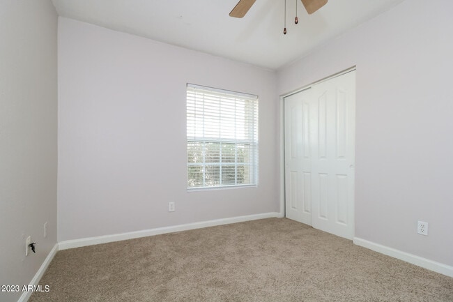 Building Photo - 6013 W Zoe Ella Way