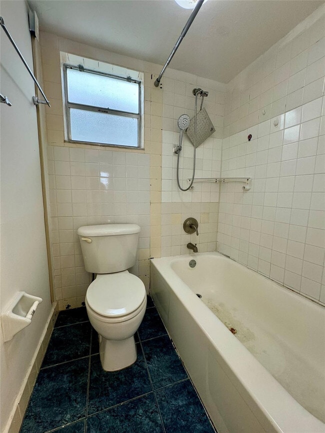 Building Photo - 6507 Winfield Blvd