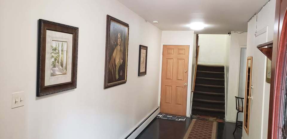 Hallway - 41-85 Denman St
