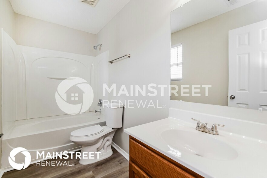 Building Photo - 3009 Van Dorn Rd