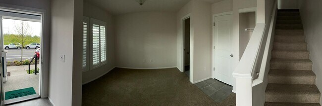 Building Photo - 3507 30th Dr