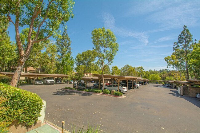 Building Photo - 22840 Hilton Head Dr