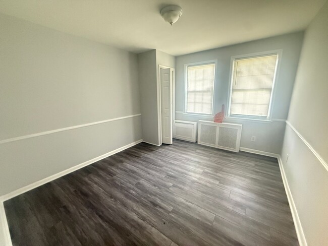 Building Photo - 2943 Liberty Pkwy