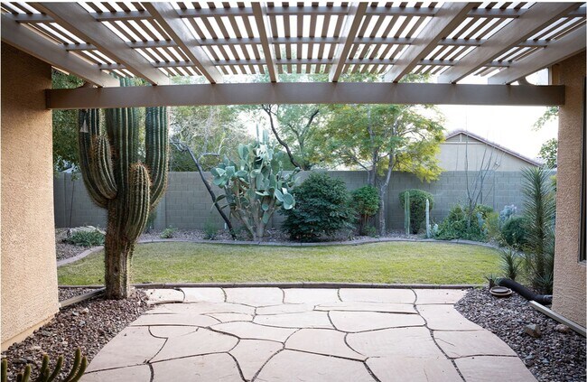 Building Photo - 3555 W Magellan Dr