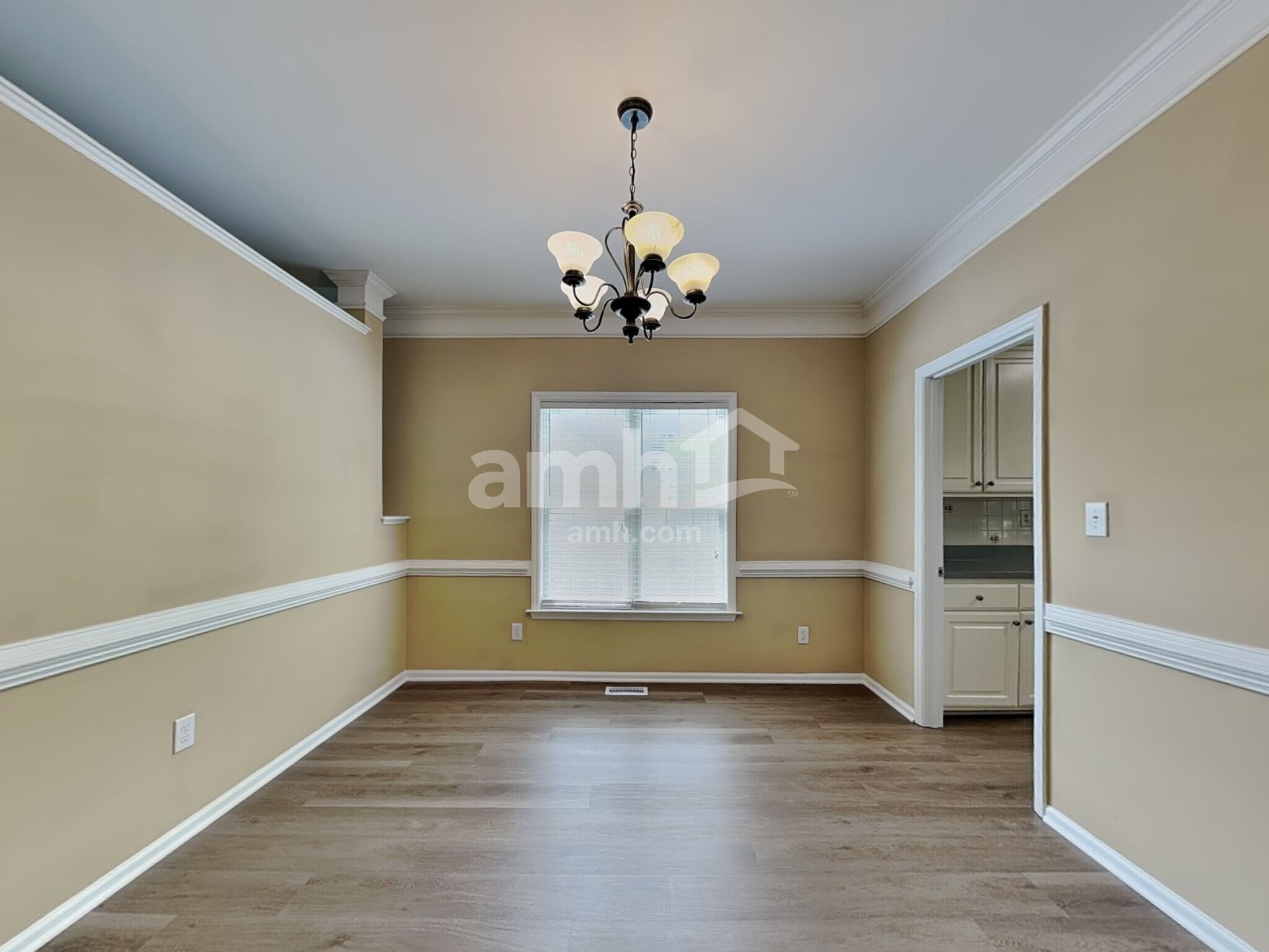 Building Photo - 10 Oleander Point