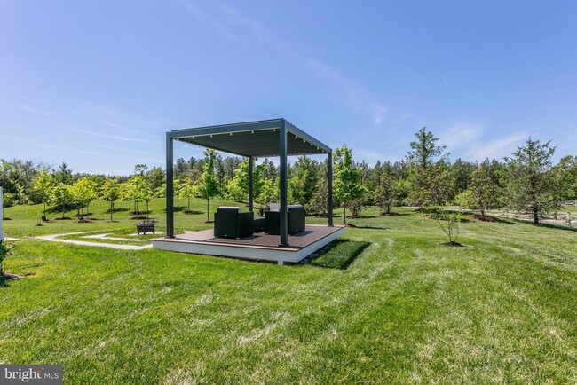 Building Photo - 41355 Tarragon Leaf Dr
