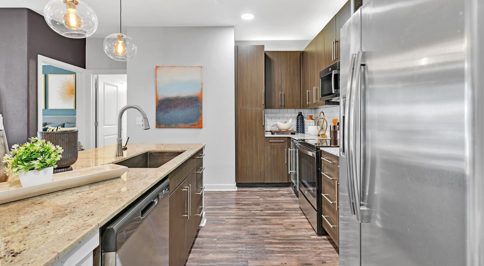 Building Photo - 2627 Live Oak St