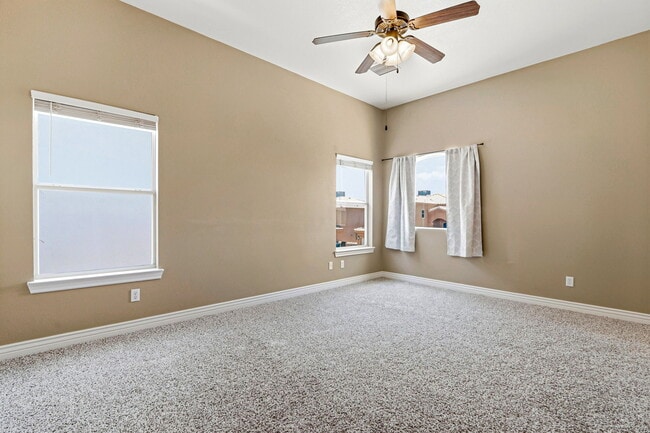 Building Photo - 3727 Grand Bahamas Dr