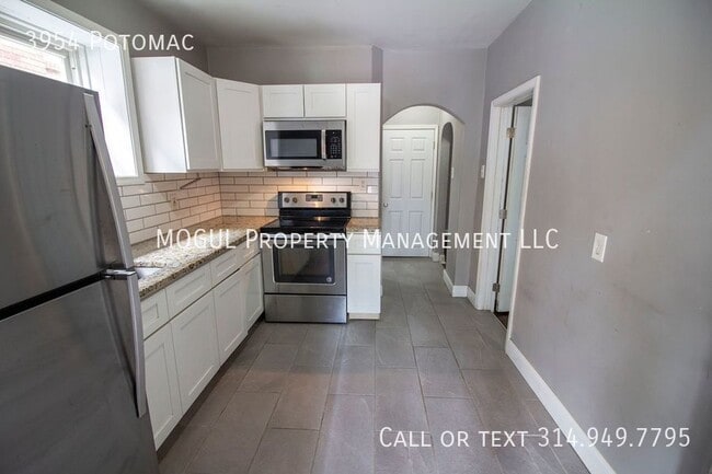 Building Photo - 3954 Potomac-