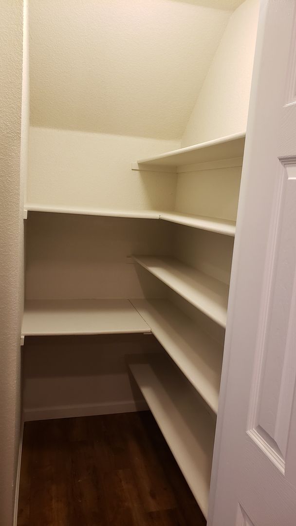 Building Photo - NEW - MOVE IN SPECIAL - 1/2 OFF THE 1ST MO...