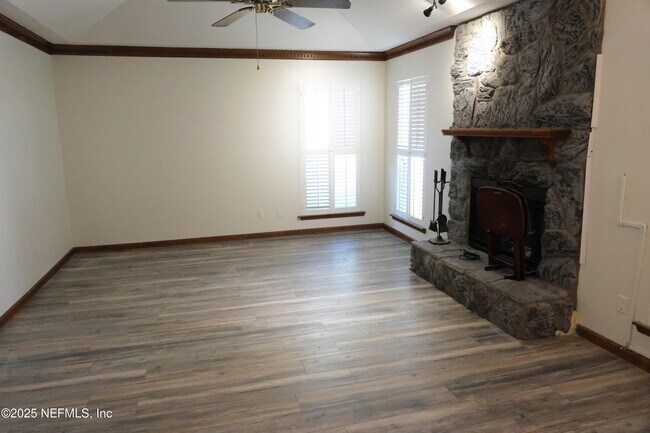Building Photo - 14282 Hawksmore Ln