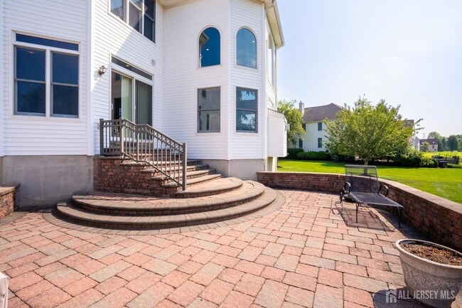 Building Photo - 19 Meadowlark Dr