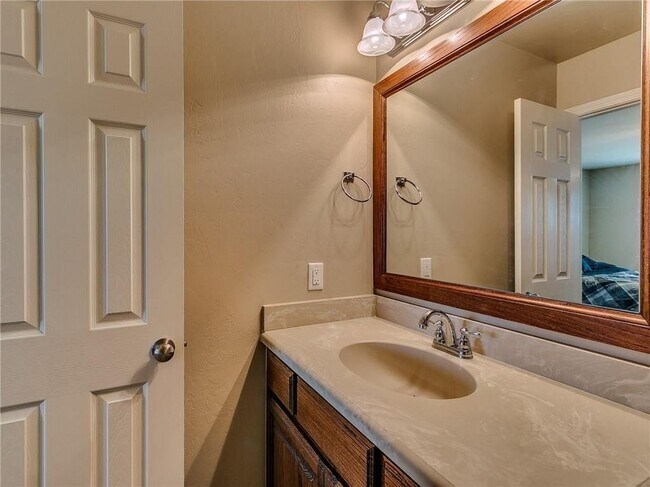 Building Photo - Gorgeous Home in Piedmont School District!!!