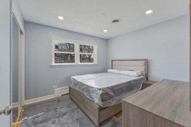 Building Photo - 8901 Moody Ave