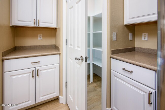 Building Photo - 41615 W Chimayo Ct