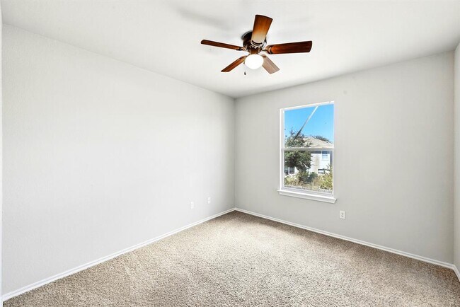 Building Photo - 13316 Marie Ln
