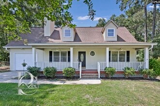 Building Photo - 128 S-40-935
