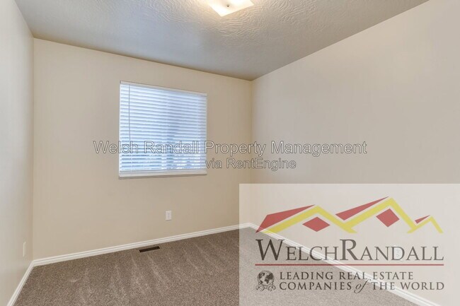 Building Photo - 478 E 2600 N