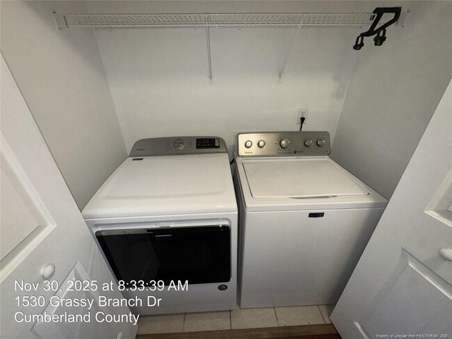 Building Photo - 1530 Grassy Branch Dr