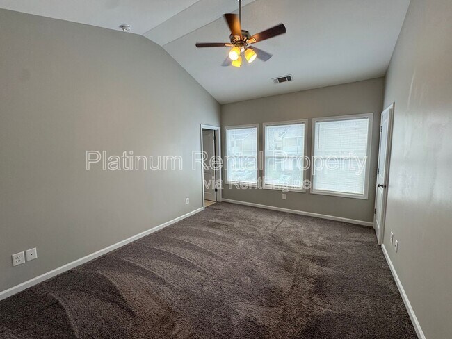 Building Photo - 1733 Brookside Lay Cir