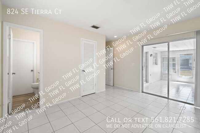 Building Photo - 824 SE Tierra Ct