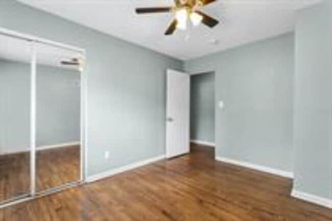 Building Photo - 4106 Clark Ave