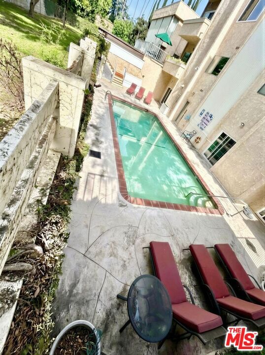 Building Photo - 5139 Balboa Blvd