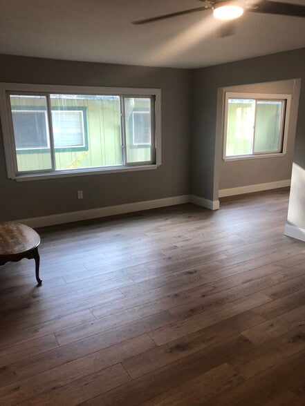 Living Room - 3314 Treehaven Dr