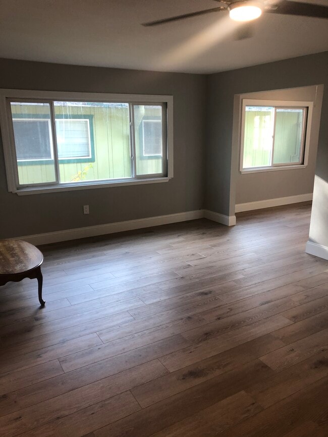 Living Room - 3314 Treehaven Dr