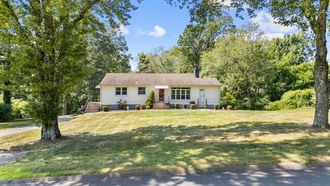 Primary Photo - 1715 Musso View Ave