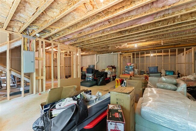 Building Photo - 5841 Woodland Park Ct