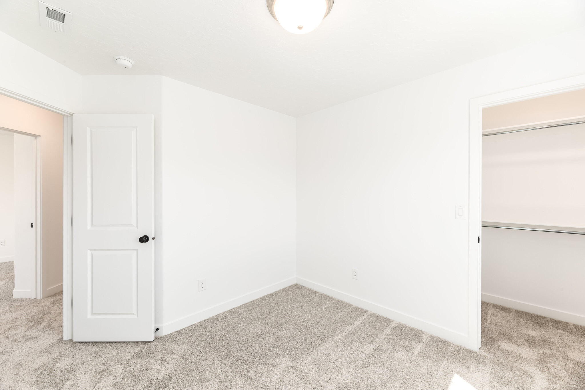 Building Photo - 4198 W Gooseneck Ct