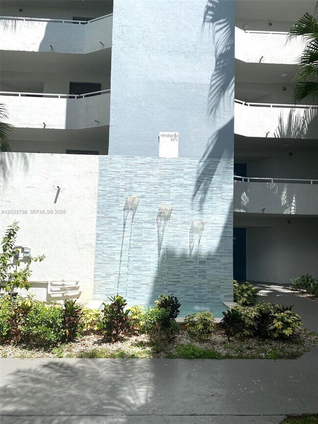 Building Photo - 8255 SW 152nd Ave