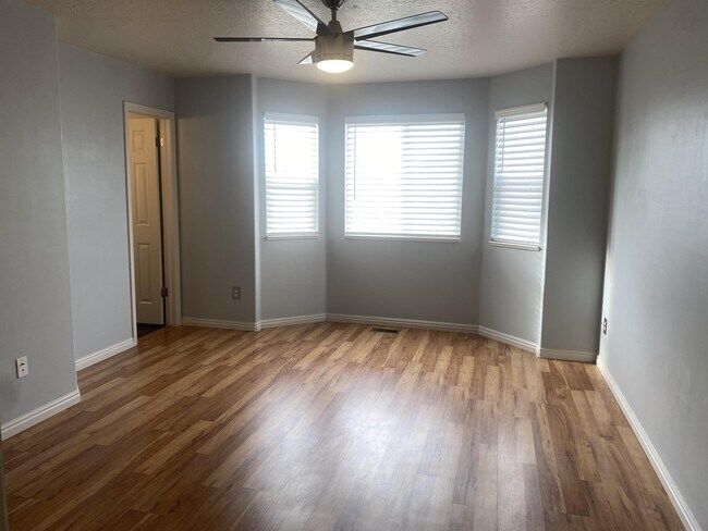 Building Photo - 259 W 1825 N